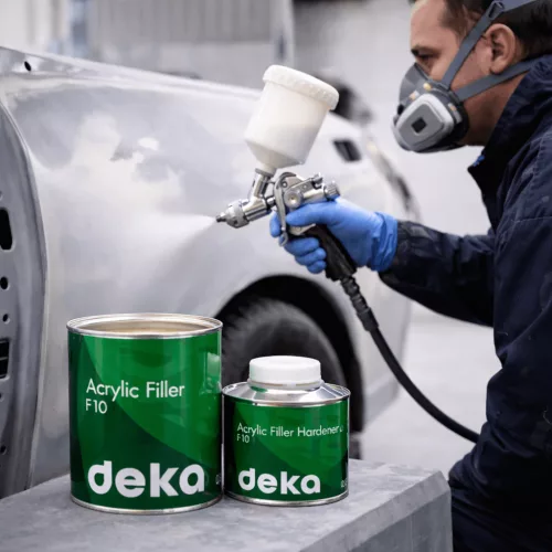 Grund de umplere acrilic 2K 4:1 set (0,8L + 0,2L) /Alb/ – Deka